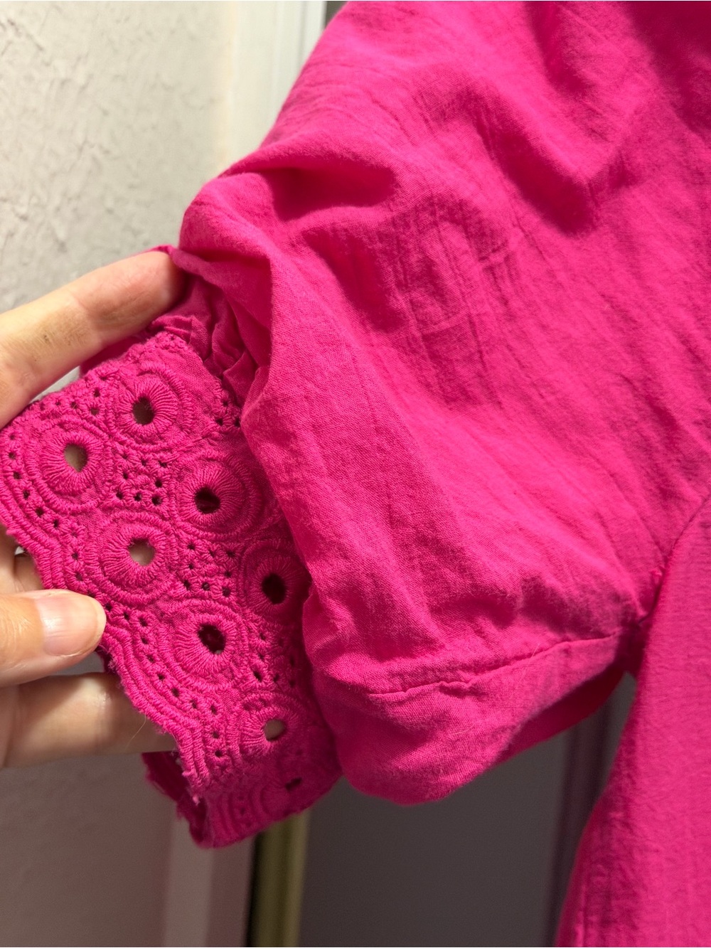 House of Harlow 1960 Eyelet Embroidered Top Blouse Puff Sleeve Size Small Pink - Picture 3 of 10